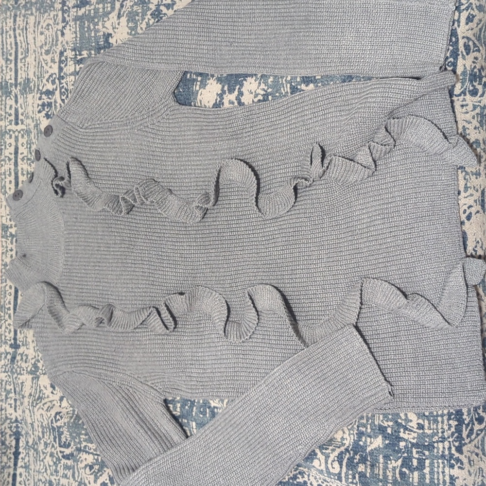 Primi Gray Ruffled Sweater Size Large